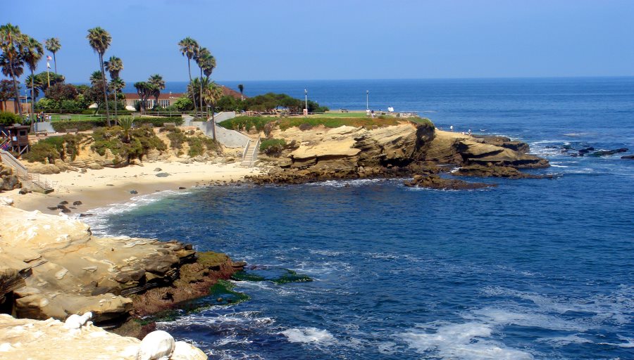 La Jolla Cove - The Most Photographed Place in San Diego - California