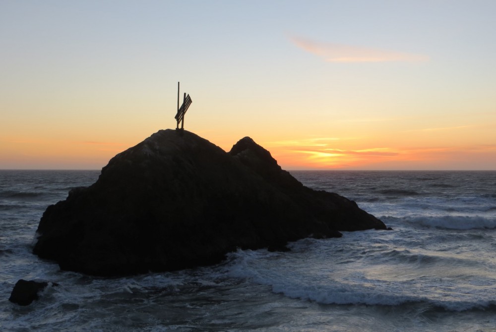 Mussel Rock Park Beach in Daly City, CA California Beaches