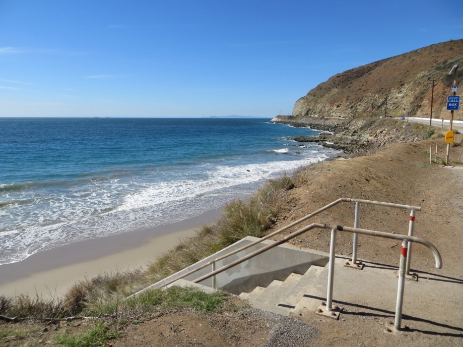 Bass Rock Beach in Malibu, CA - California Beaches
