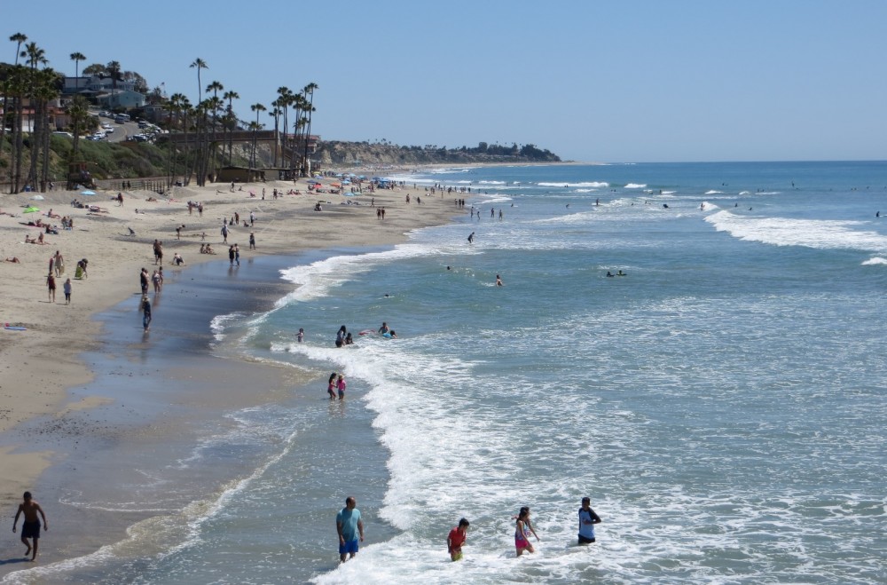 San Clemente Pier City Beach in San Clemente, CA California Beaches