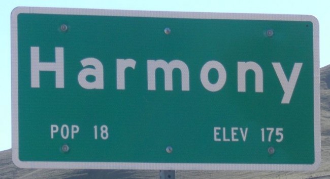 Harmony,ca_townsign