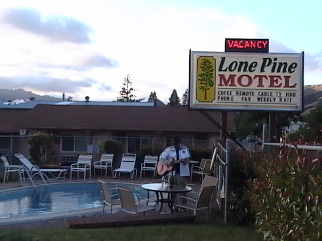 Lone Pine Motel, Garberville, CA - California Beaches