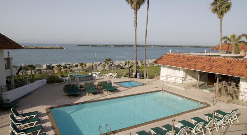 Oceanside Marina Suites