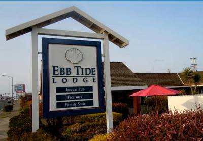 Ebb Tide Lodge