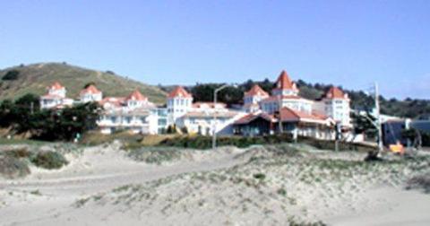 Pacifica Beach Hotel