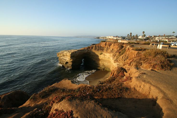 Santa Cruz Ave Beach, San Diego, CA - California Beaches