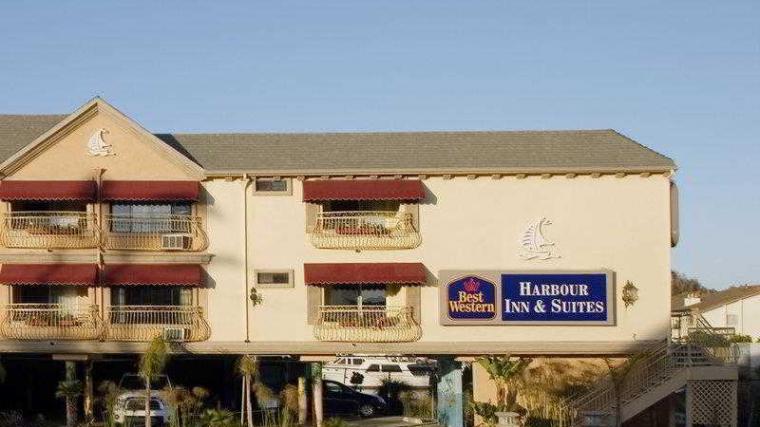 Best Western Harbour Inn & Suites