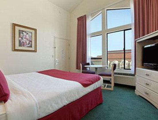 Fort Bragg Super 8