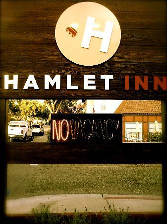 Hamlet Inn