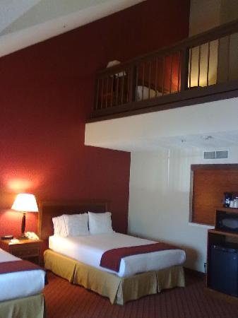 Holiday Inn Express Solvang