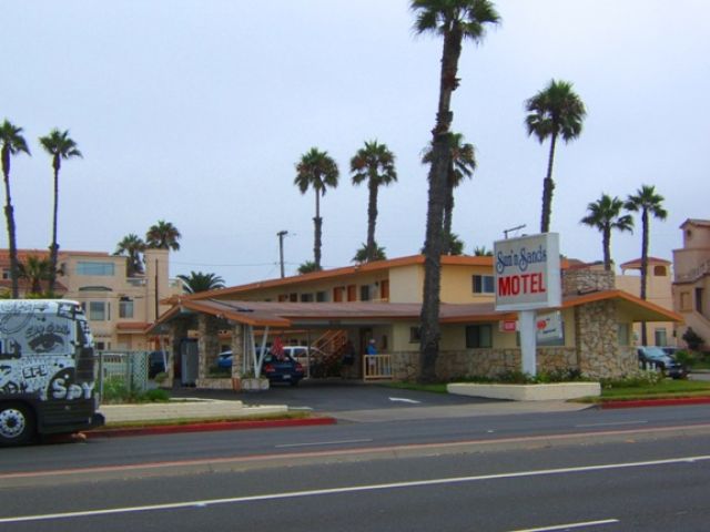 Sun ‘n Sands Motel
