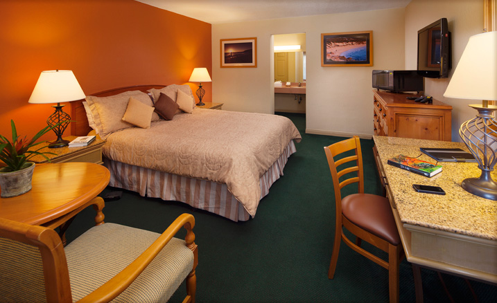 Sandpiper Lodge, Santa Barbara, CA - California Beaches