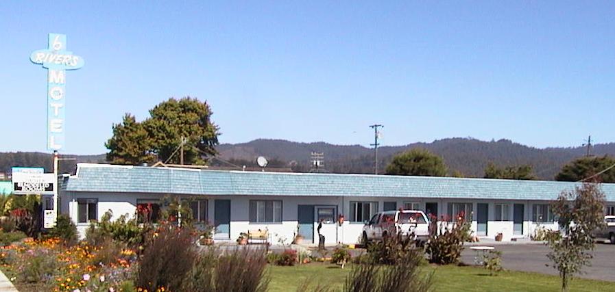6 Rivers Motel