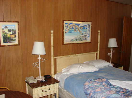 Sea Breeze Motel