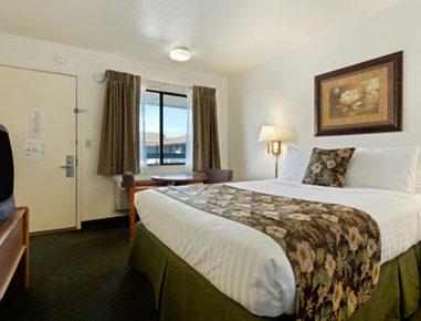 Fort Bragg Super 8