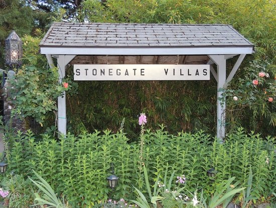 Stonegate Villas