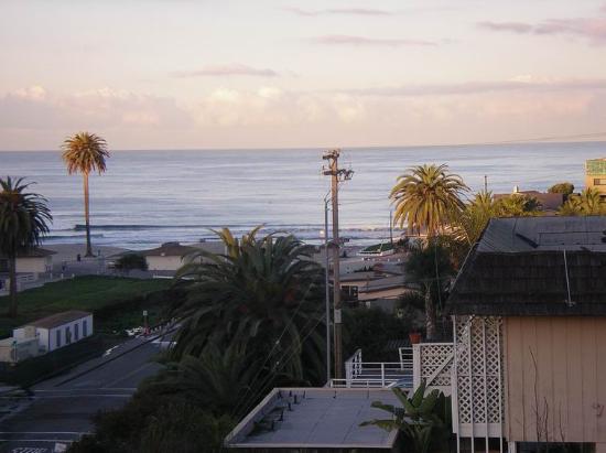 Moonlight Beach Motel