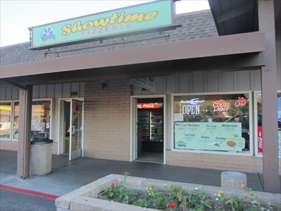Showtime Pizzeria