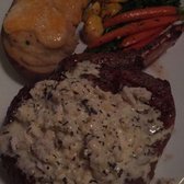 Saska’s Steak & Seafood