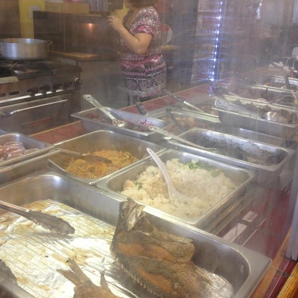Lola’s Kusina
