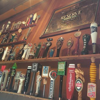 Porter’s Student Pub