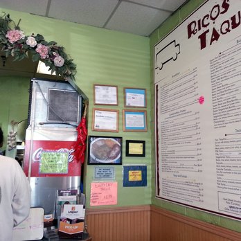 Rico’s Tacos Taqueria