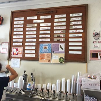 Scoop The Ice Cream Parlor