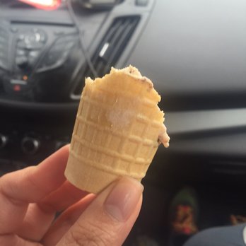 Scoop The Ice Cream Parlor