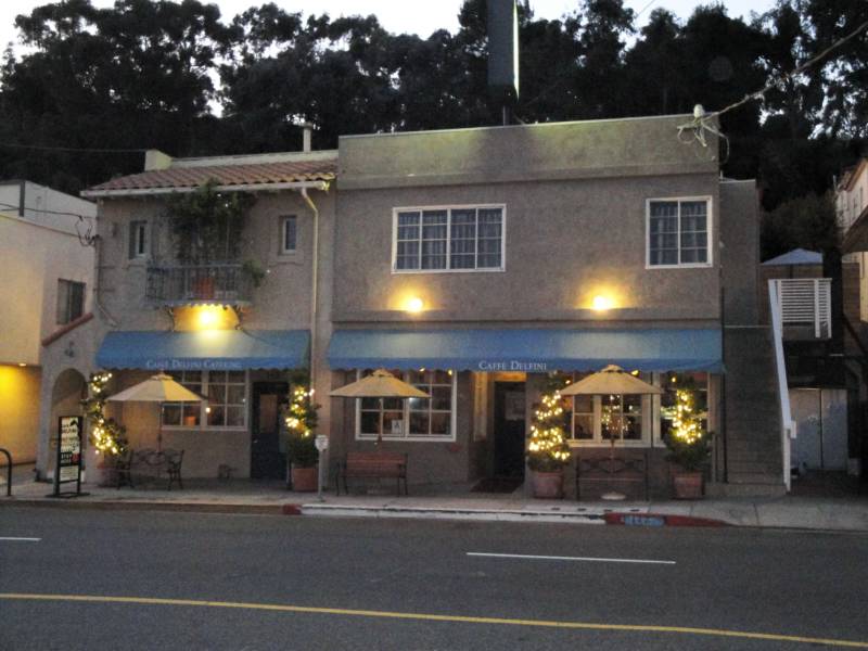 Caffe Delfini
