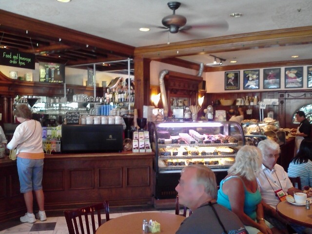 Wellington’s Wine Bar & Shoppe