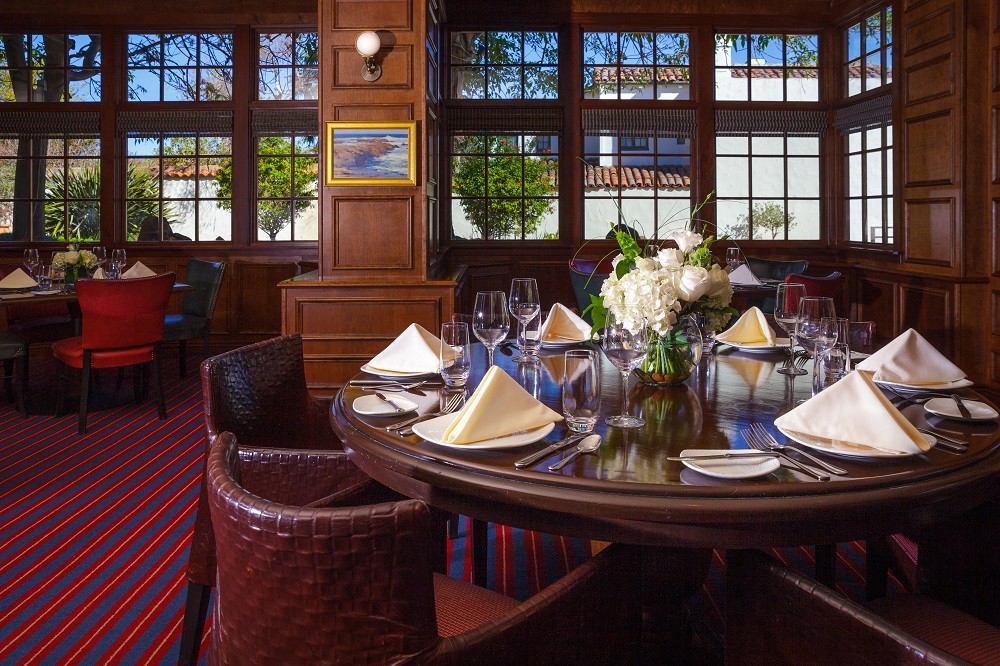 Jacks Restaurant & Lounge