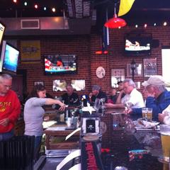 Tremont Street Bar & Grill