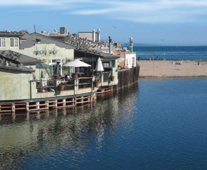 Paradise Beach Grille