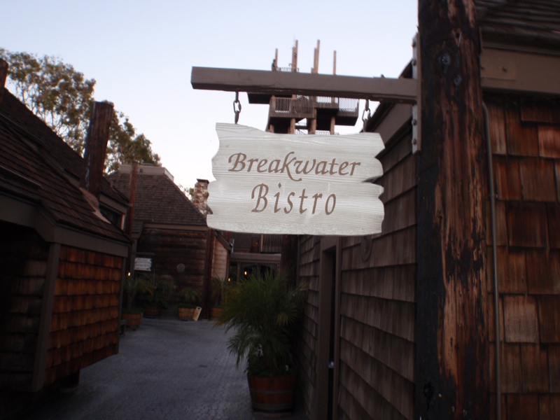 Breakwater Bistro