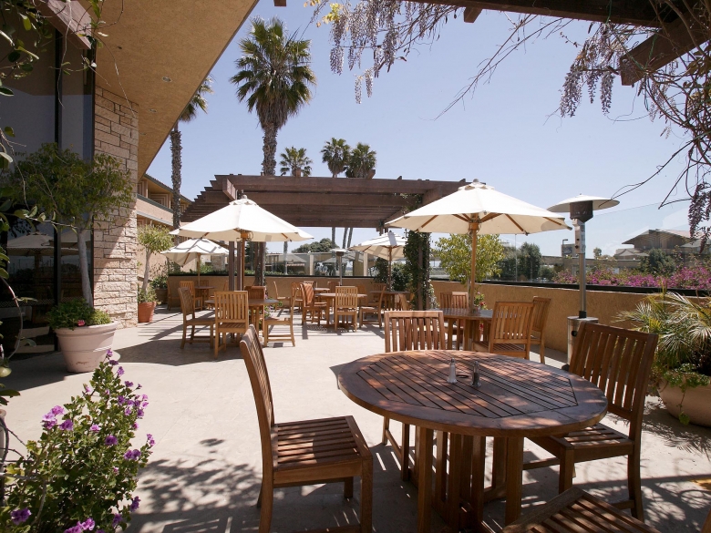 Alexander’s Restaurant