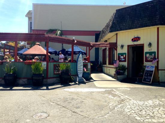 Seventeenth Street Grill, Pacific Grove, CA - California Beaches