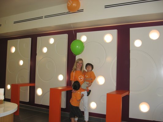 Yolo Yogurt Lounge
