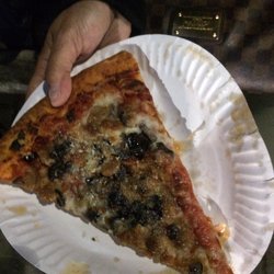 Smug’s Pizza