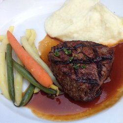 Terry’s Lounge
