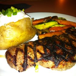 Clubhouse Sports Bar & Grill