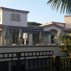 Acqua California Bistro