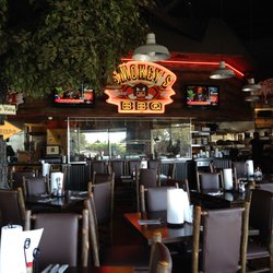 Smokey’s House Of BBQ