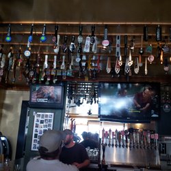 Newport Pizza & Ale House