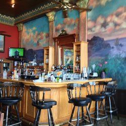 Cafe Waterfront