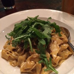 Flying Pig Pub & Kitchen