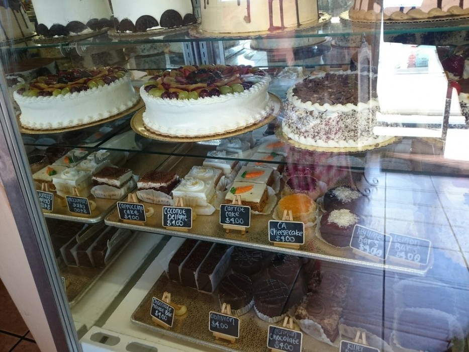 Angelina’s Bakery Deli & Cafe