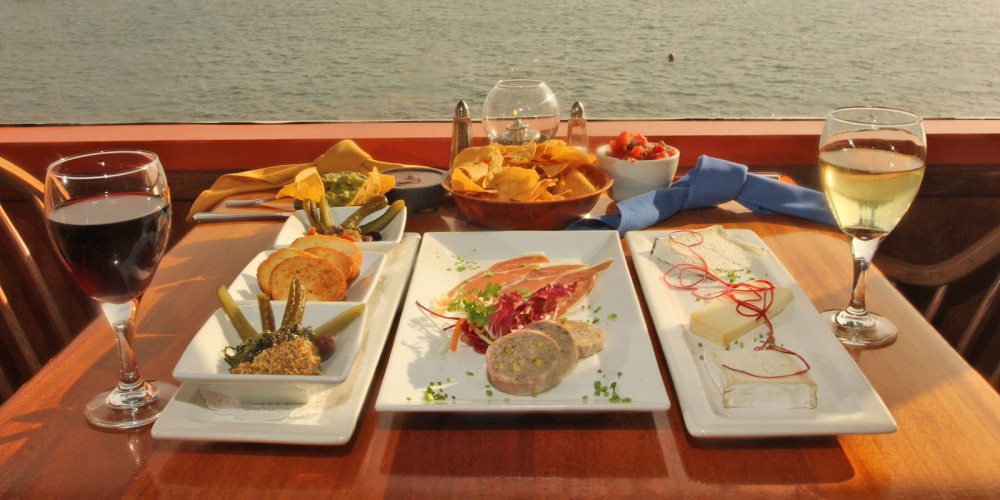 Olitas Cantina & Grille