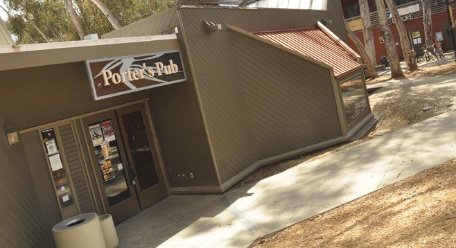 Porter’s Student Pub