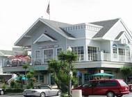 Coyote Bar & Grill