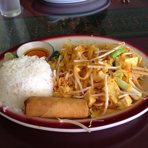 Thai Dishes Restaurant